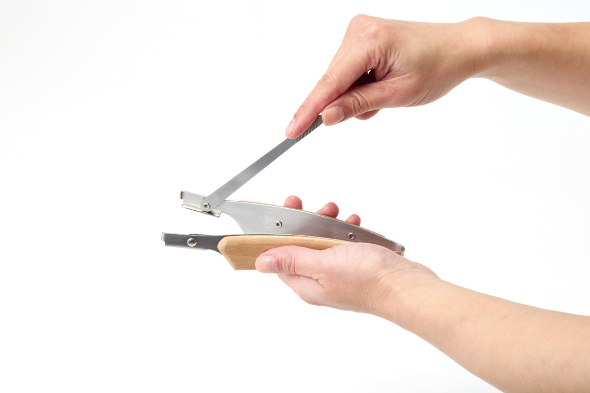 【NEW】NE60023 たためるトング25